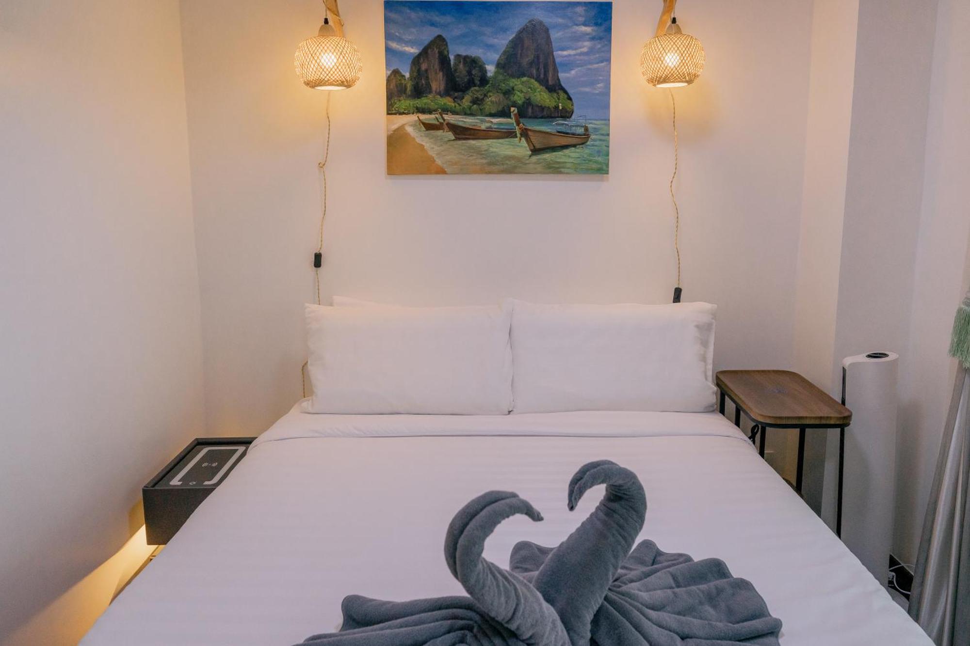 The Kris Cozy 2-bedrooms Apartment