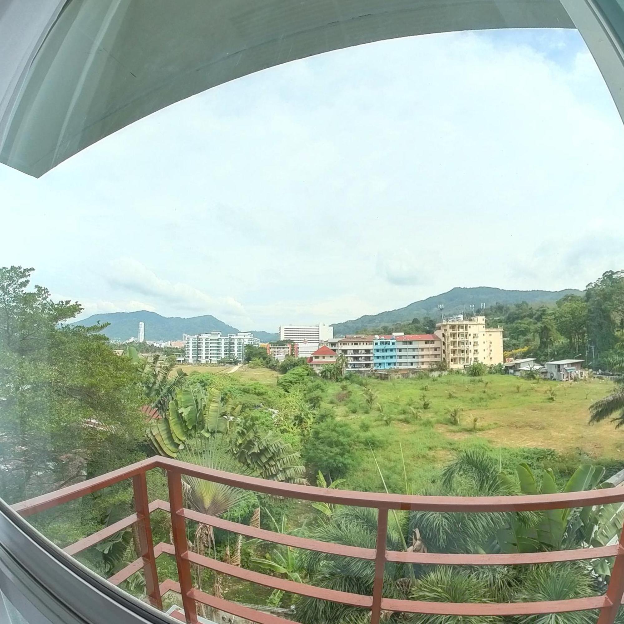 The Kris Cozy 2-bedrooms